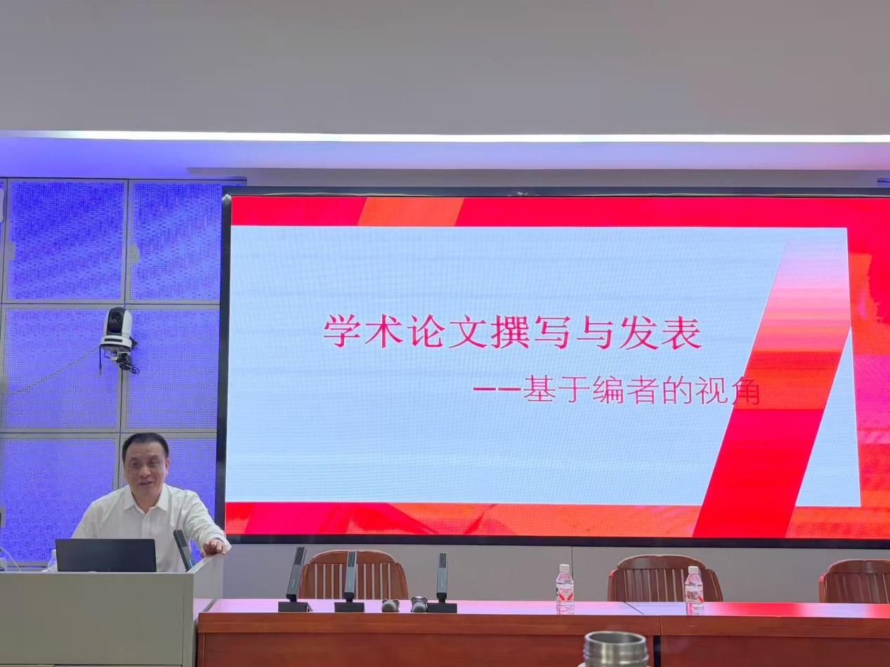 说明: 1b1b13a078a9da1760beb115b21ce4a0