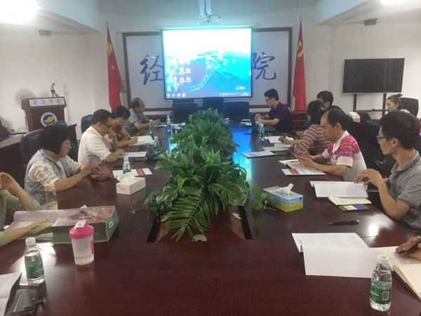 马院学习马克思_副本.jpg