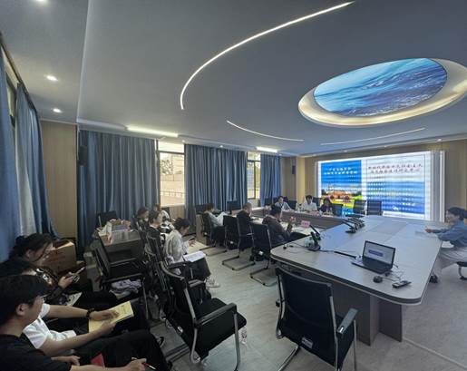 说明: 0c962ca735f77e766e07e4425764ca38